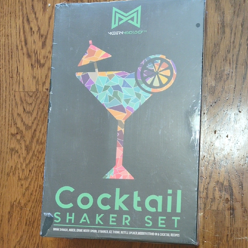 Modern Mixology Cocktail Shaker Set